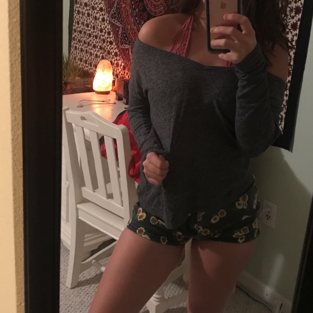 Grey long sleeve